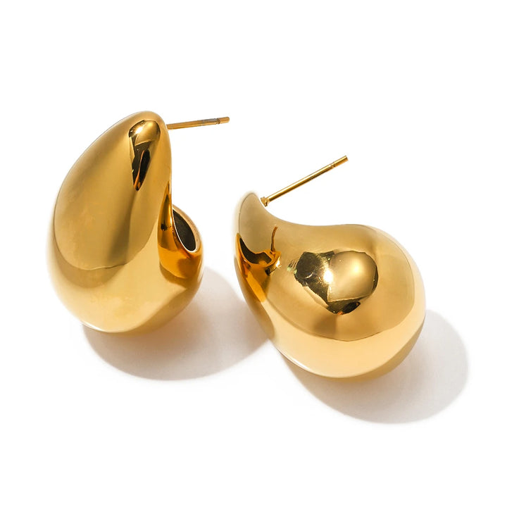 Lustre Sculpted Gold Stud Earrings