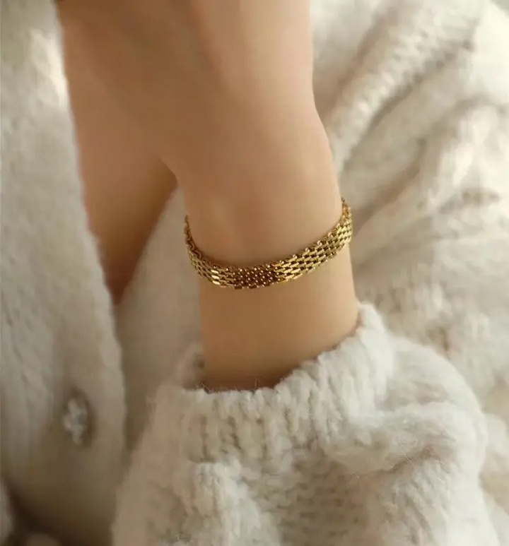 Aurelia Woven Gold Bracelet